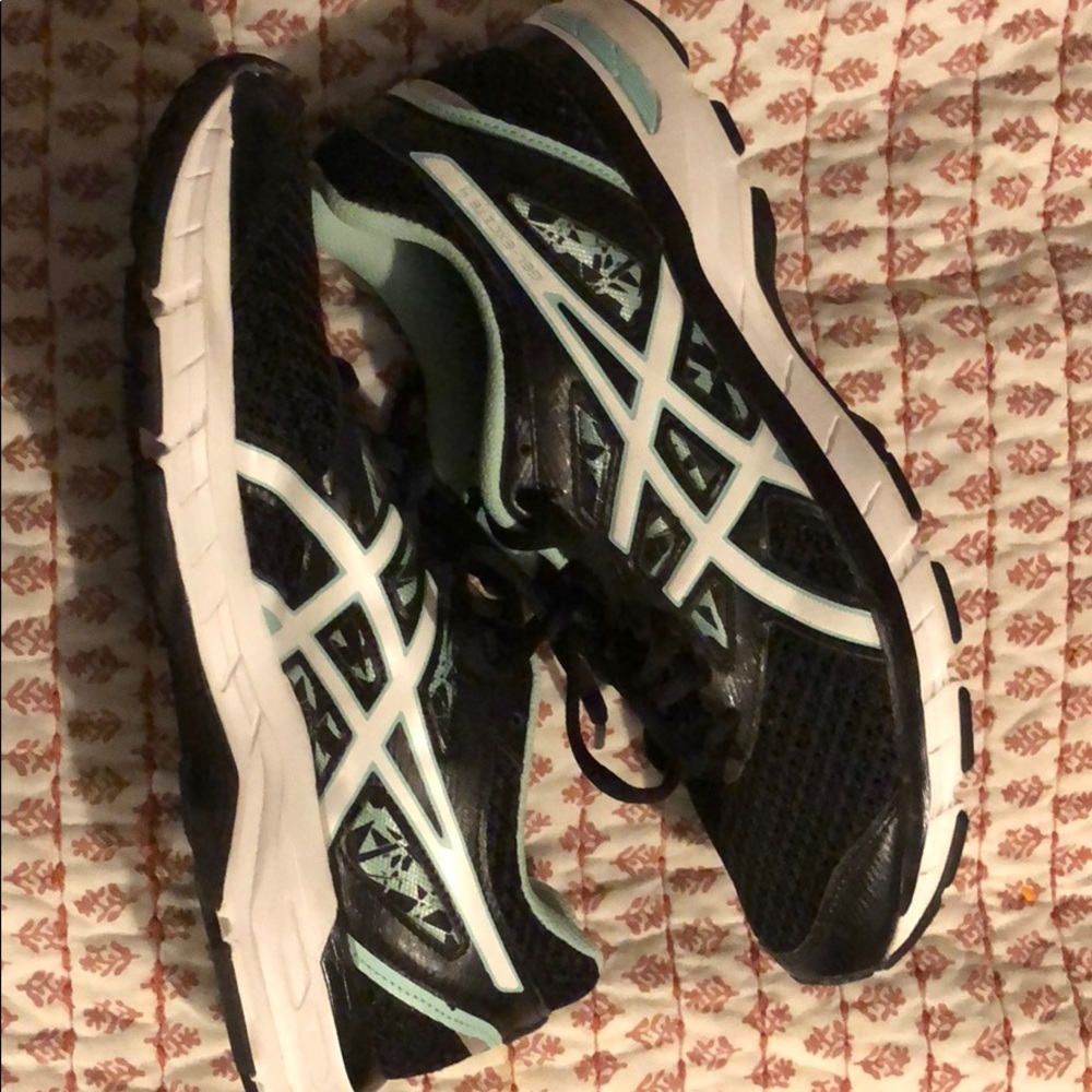 ASICS shoe